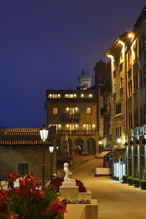 Titano Suites San Marino Exterior foto